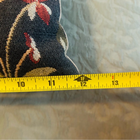 CONSIGNED - Picture 5 of 5